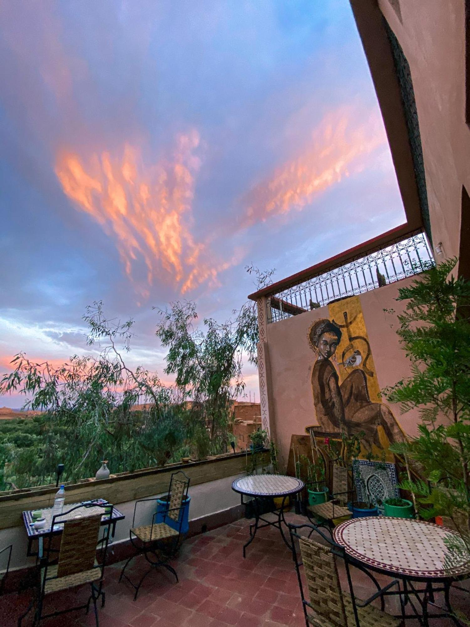 Ayouze Auberge Ait Benhaddou Exterior foto