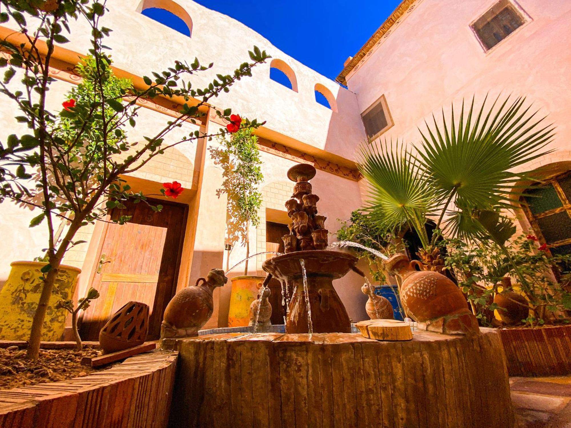 Ayouze Auberge Ait Benhaddou Exterior foto